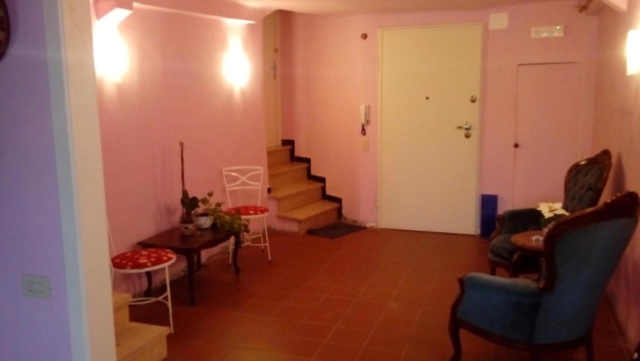 Liberi Mercanti - Guest House Affittacamere Lucca Værelse billede